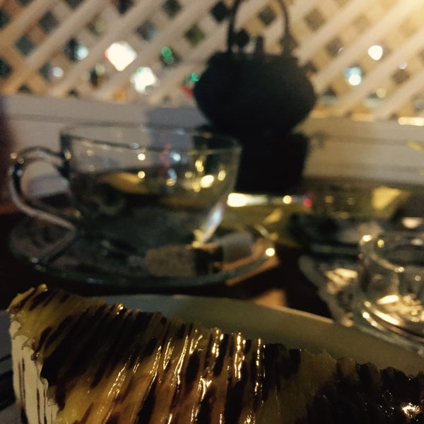9/15/2015에 Hazal E.님이 Tea &amp; Pot에서 찍은 사진