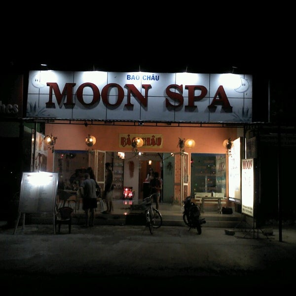 Moon spa