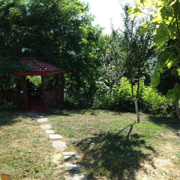 Zirve Et Mangal Düzce Akçakoca Yolu Çiçekpınar Köyü Akçakoca