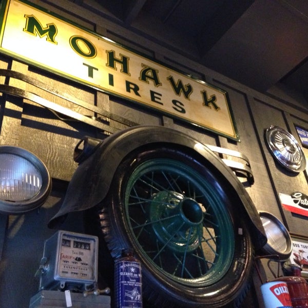 Cracker Barrel Old Country Store Frankfort, KY