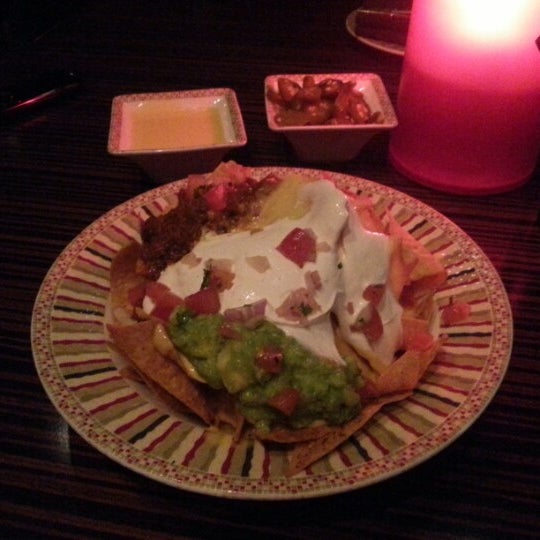 Foto scattata a Amerigos Mexican Restaurant da Abdulrahman A. il 2/6/2013