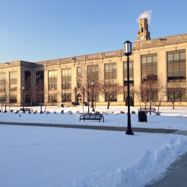 Photo taken at University of Detroit Mercy by J.D. S. on 12/16/2013