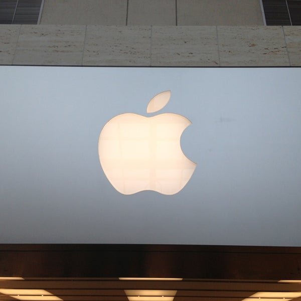 Photos at Apple Lenox Square Electronics Store in Atlanta