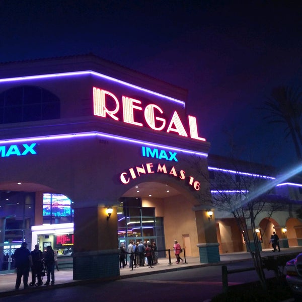 Regal Simi Valley Civic Center & IMAX Sinema