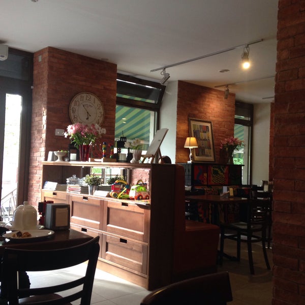 5/8/2015にAleksandra K.がUNO cafeで撮った写真