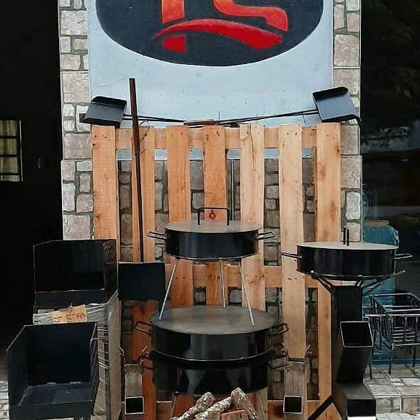 Carboneria Leña y Carbon