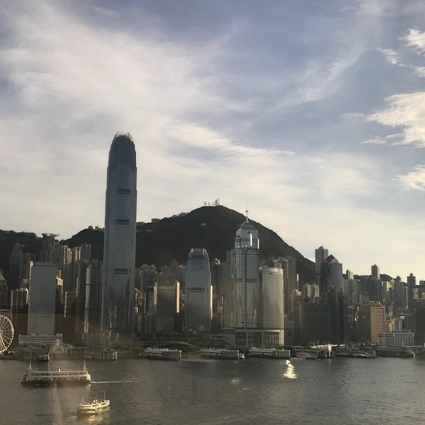 Foto tomada en Marco Polo Hongkong Hotel  por Suzette B. el 6/29/2020