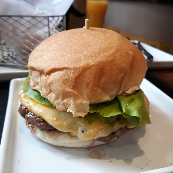 10/26/2017にPablo M.がPaulista Burgerで撮った写真