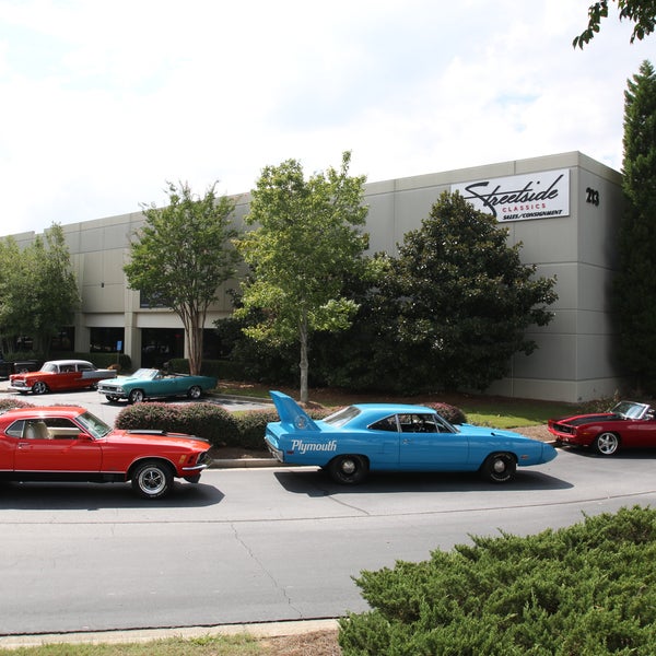 Streetside Classics Atlanta Used Car Dealership