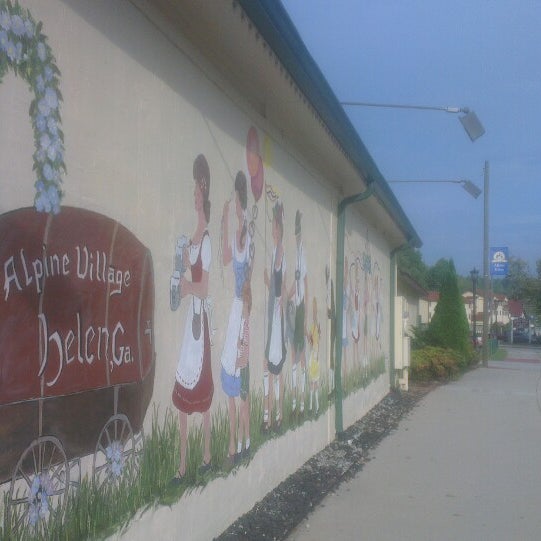 Helen Festhalle Beer Garden