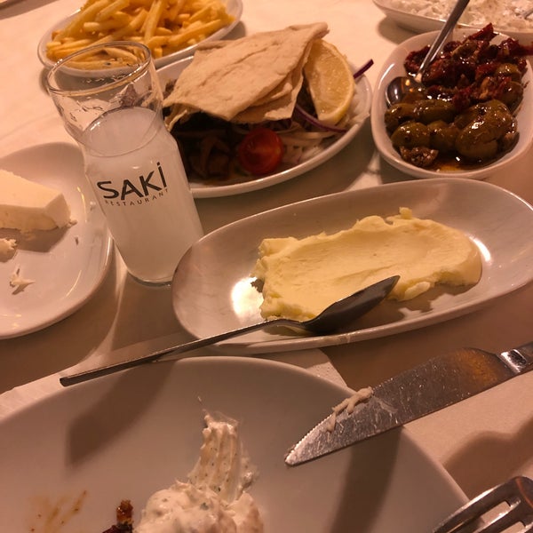 Foto scattata a Saki Restaurant da Mustafa M. il 10/23/2022