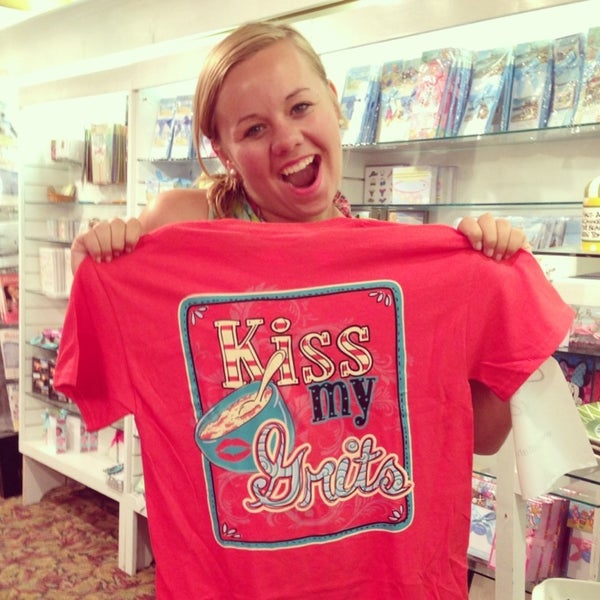 Photos at Callahan's Nautical Gifts of Calabash 23 tips from 1519