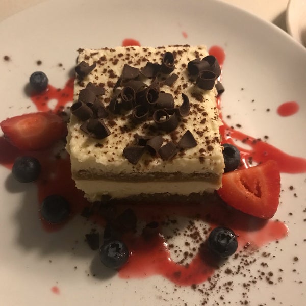 Moonstruck Restaurant Fox Chase Burholme 3 tips