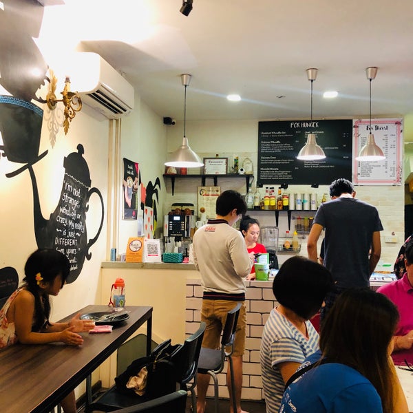 Foto diambil di Hatter Street Bakehouse &amp; Café oleh Audrey H. pada 6/22/2019
