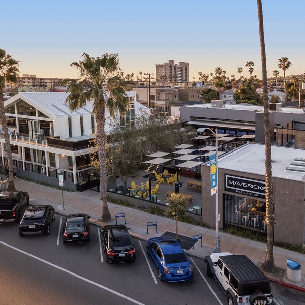 Photo prise au Mavericks Beach Club par Mavericks Beach Club le8/29/2020