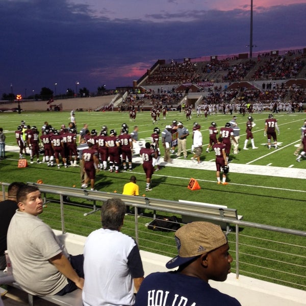 Photos At Vernon Newsom Stadium Mansfield Tx