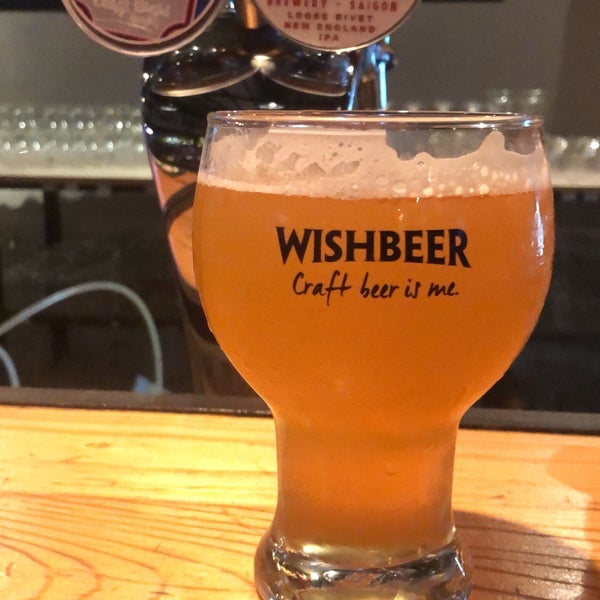Photo taken at Wishbeer by Foodtaliban .. on 6/1/2019