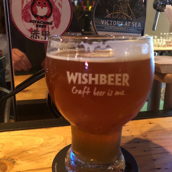 Photo taken at Wishbeer by Foodtaliban .. on 4/7/2018