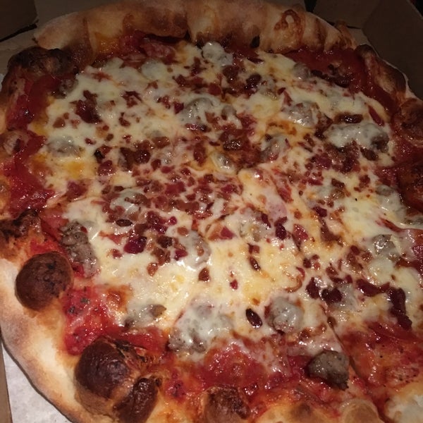 DiPietro's Ristorante Italian Restaurant in West View