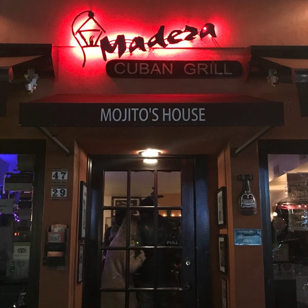 Foto scattata a Madera Cuban Grill &amp; Steakhouse da Jason L. il 11/26/2017