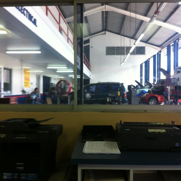 The Tool Store >> Photos At Laughlin De Gannes The Tool Store Dundonald St The Tool Store >> Photos At Laughlin De Gannes The Tool Store Dundonald St