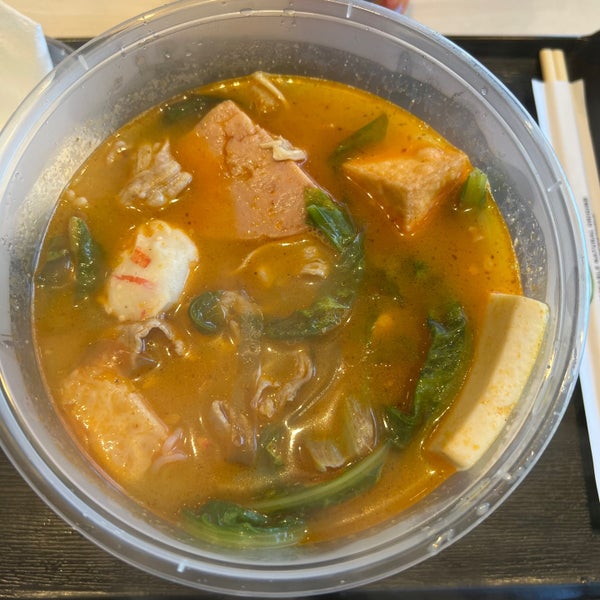 La Yang Yang Hot Pot 辣洋洋砂锅麻辣烫 Hurstville Shop 2, 380 Forest Rd