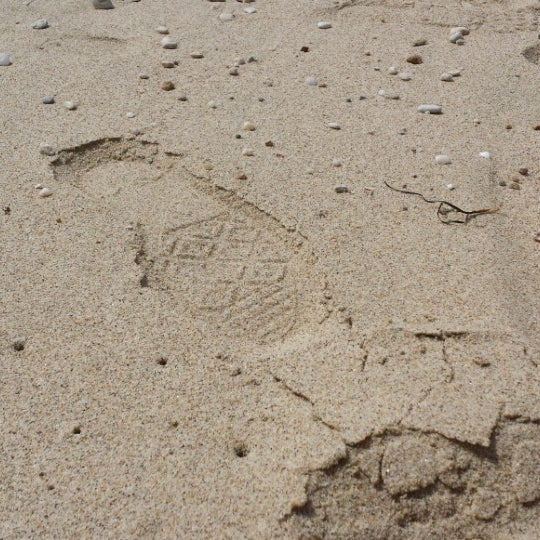 Das Foto wurde bei Stelakis Beach von Anca D. am 5/20/2013 aufgenommen