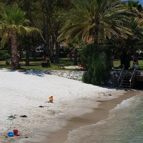 รูปภาพถ่ายที่ Dodo Beach Club โดย Anı A. เมื่อ 7/18/2019