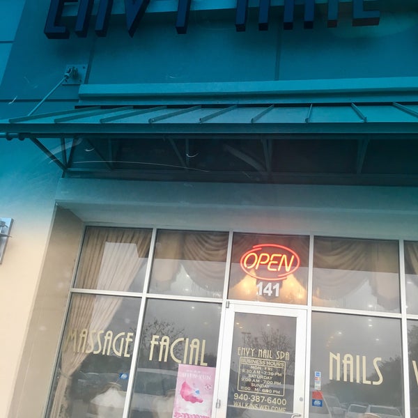 Envy Nail Spa 5 tips from 155 visitors