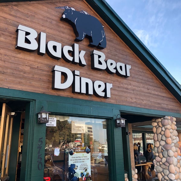 Das Foto wurde bei Black Bear Diner von Nina G. am 12/30/2018 aufgenommen