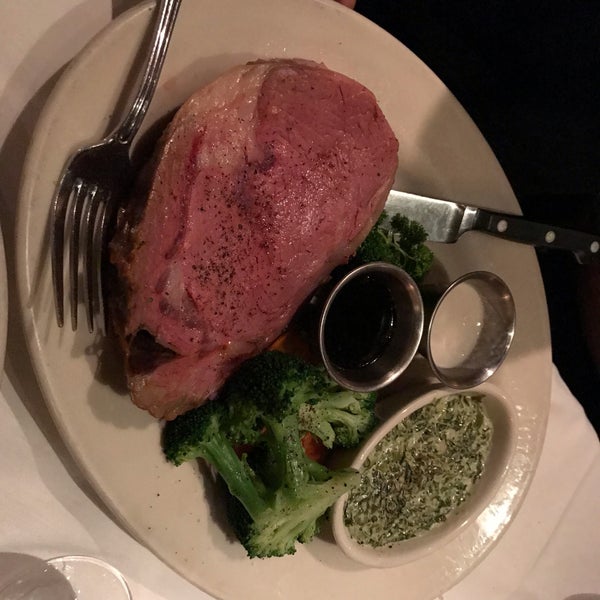 Photo taken at Sundance The Steakhouse by Eric C. on 3/2/2019