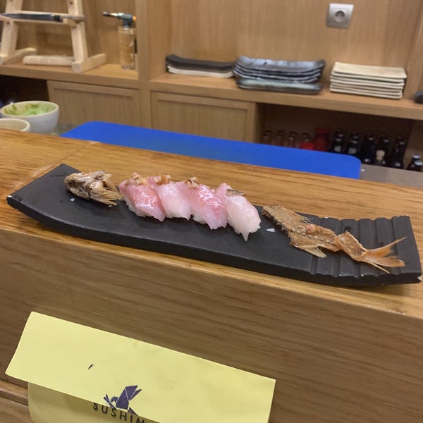 Das Foto wurde bei sushimou von Nefeli am 9/18/2019 aufgenommen