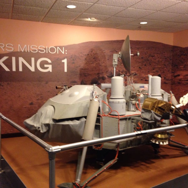 12/2/2015에 Narda G.님이 Kansas Cosmosphere and Space Center에서 찍은 사진