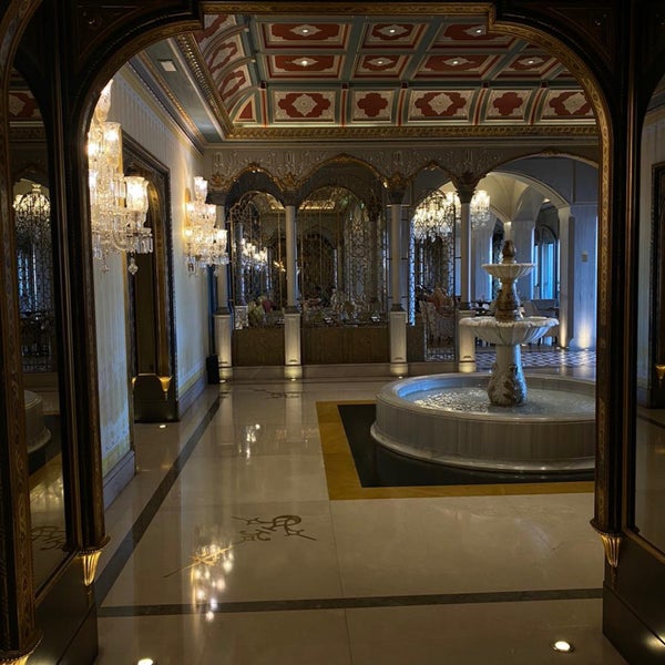Foto tirada no(a) Sukar Pasha Ottoman Lounge por Abdullah F. em 3/3/2023