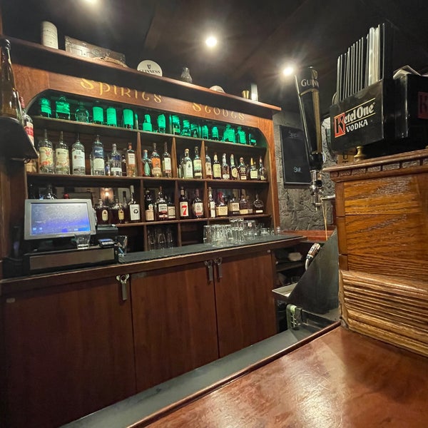 Foto tirada no(a) The Chieftain Irish Pub &amp; Restaurant por Blue H. em 1/27/2022