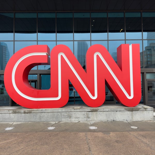Foto tirada no(a) CNN Center por Blue H. em 12/23/2022