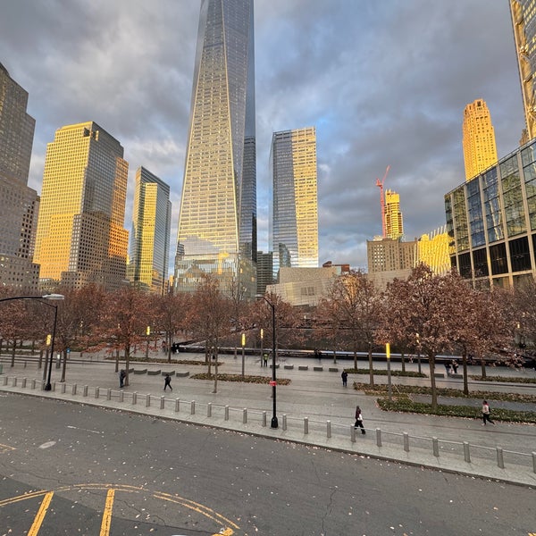11/27/2023 tarihinde Blue H.ziyaretçi tarafından One World Trade Center'de çekilen fotoğraf