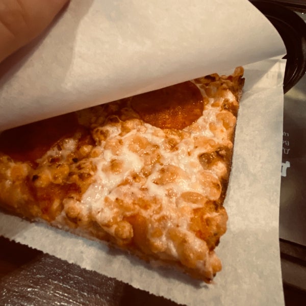 Додо пицца 3 микрорайон. Греческая пицца миа. pizza mia челябинск. пиццерия на цвиллинга челябинск.