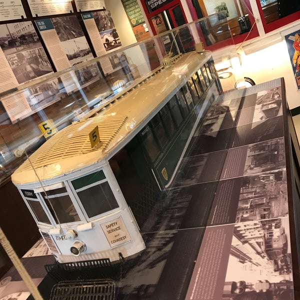 Foto diambil di San Francisco Railway Museum oleh Coşkun S. pada 11/3/2017