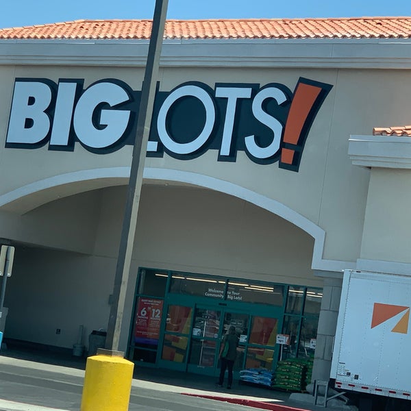 Big Lots Big Box Store in Las Vegas