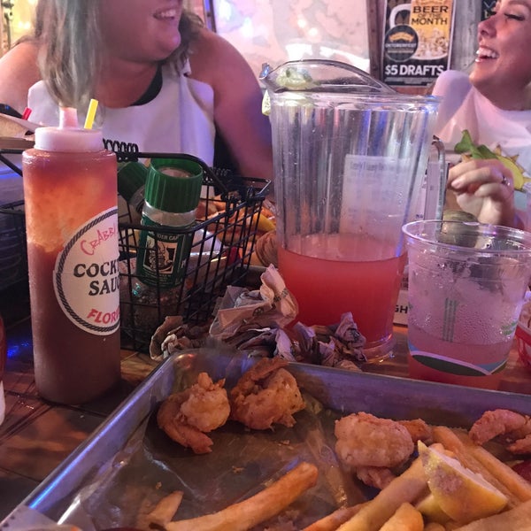 Photo taken at The Original Crabby Bills by T Gregory K. on 9/2/2017