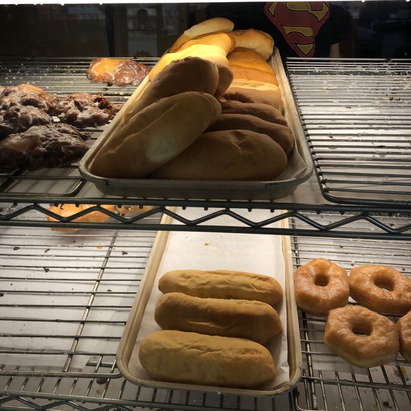 Photo taken at Ken&#39;s Donuts by Jessalyn C. on 2/3/2019