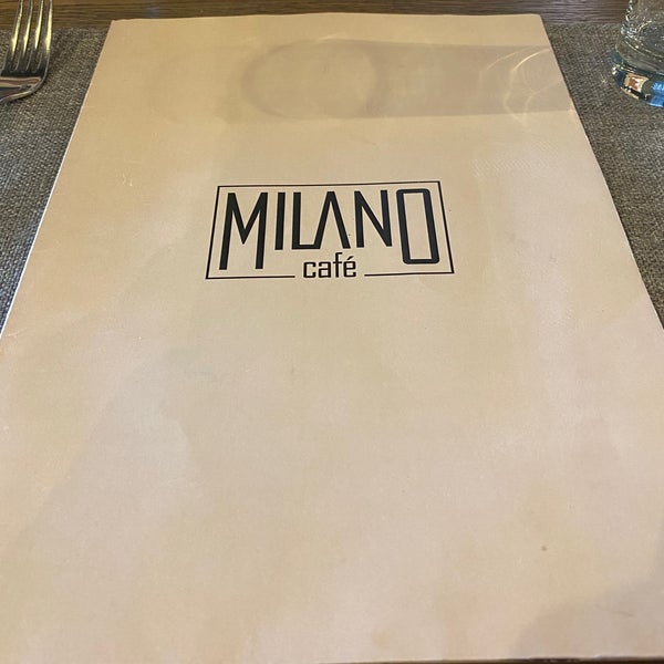 Foto tirada no(a) Milano Café por Yaroslav D. em 6/15/2022