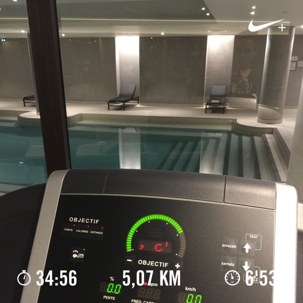 Fit lounge. Pullman fit.