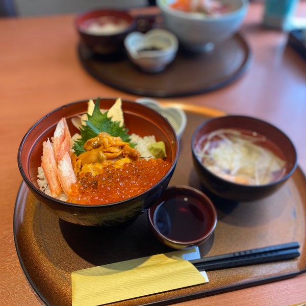 Photos At やま文 湊町字大沢28