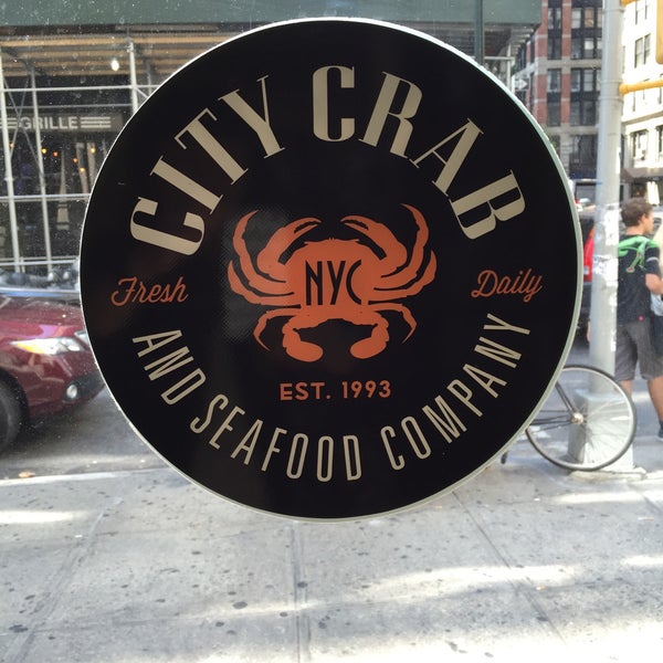 Photo taken at City Crab Shack by Emily Punkimeowmeow d. on 8/29/2015