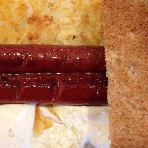 Photos at Peanuts Deluxe Cafe Downtown San Jose 29 tips from 805 visitors