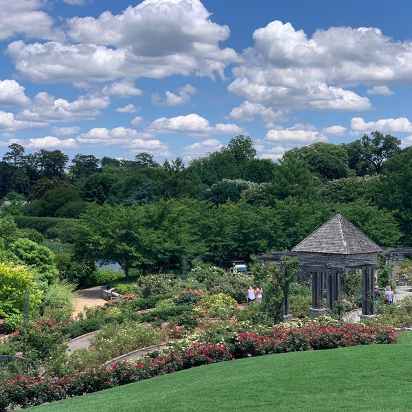 รูปภาพถ่ายที่ Lewis Ginter Botanical Garden โดย Jennifer B. เมื่อ 6/16/2021