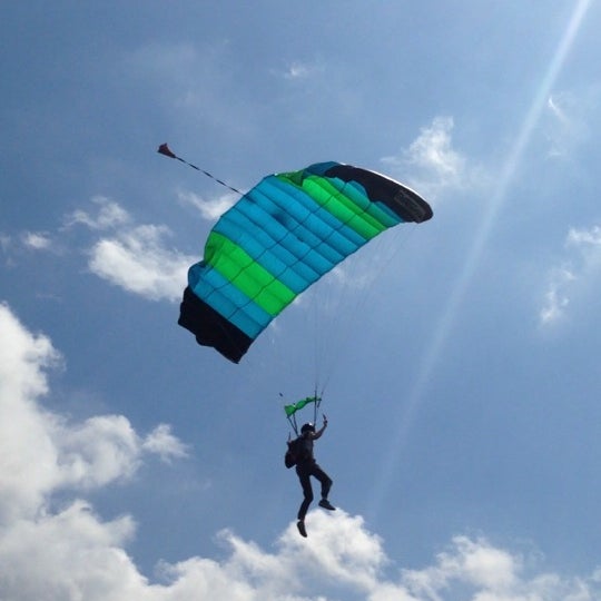 Photo taken at Skydive Midwest by Ailinh B. on 8/9/2013