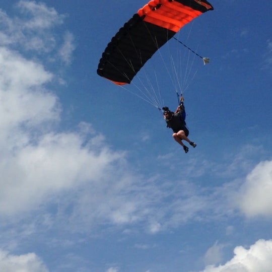 Photo taken at Skydive Midwest by Ailinh B. on 8/9/2013